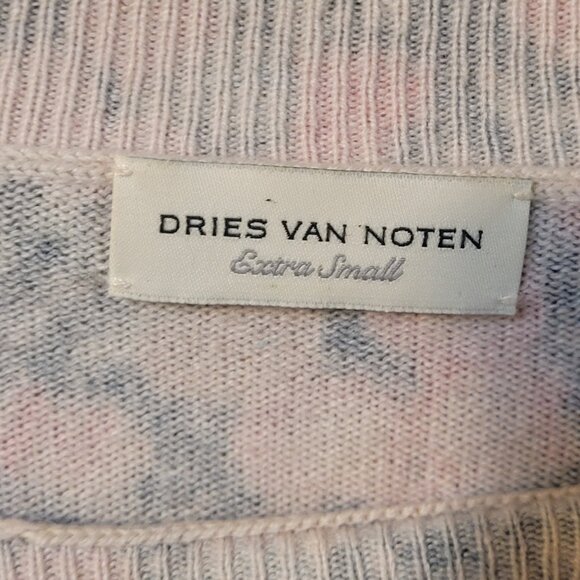 Dries Van Noten Floral Sweater, Size Extra Small. 100% Cashmere. Ships Same Day - Picture 2 of 2